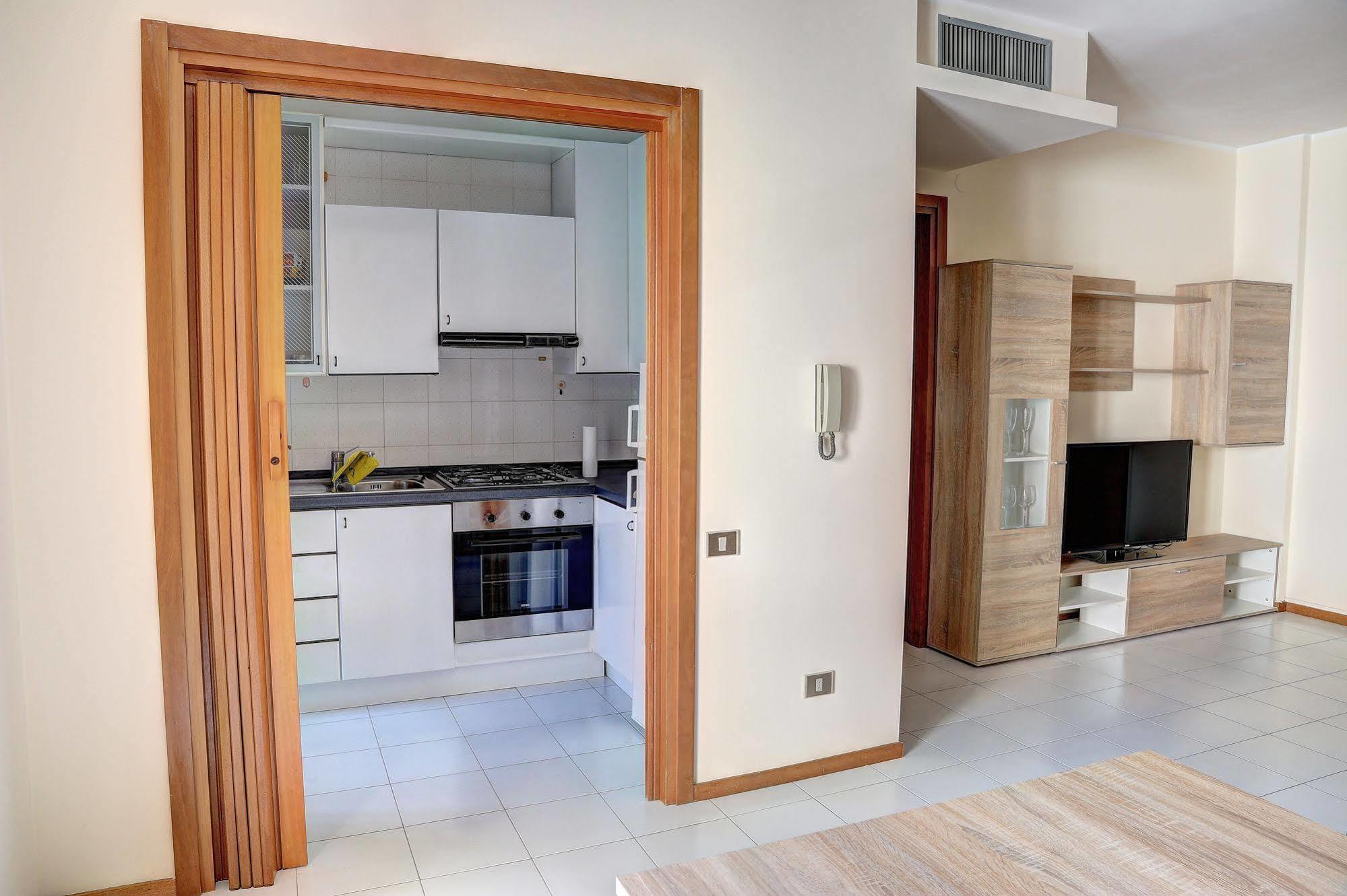 Apartment Medea Quartu SantʼElena Buitenkant foto